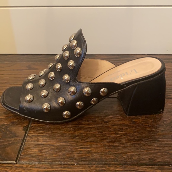 Vero Cuoio black studded mules - Picture 4 of 6